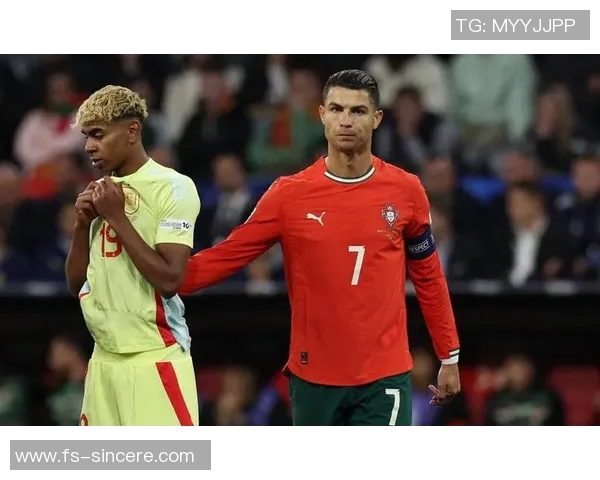 32岁亚洲足球明星的辉煌历程与未来展望揭秘他的职业生涯与个人成就